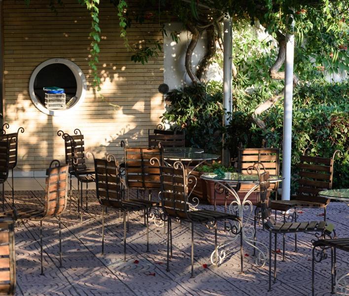 Hotel Vela Velo Club Весте Екстериор снимка